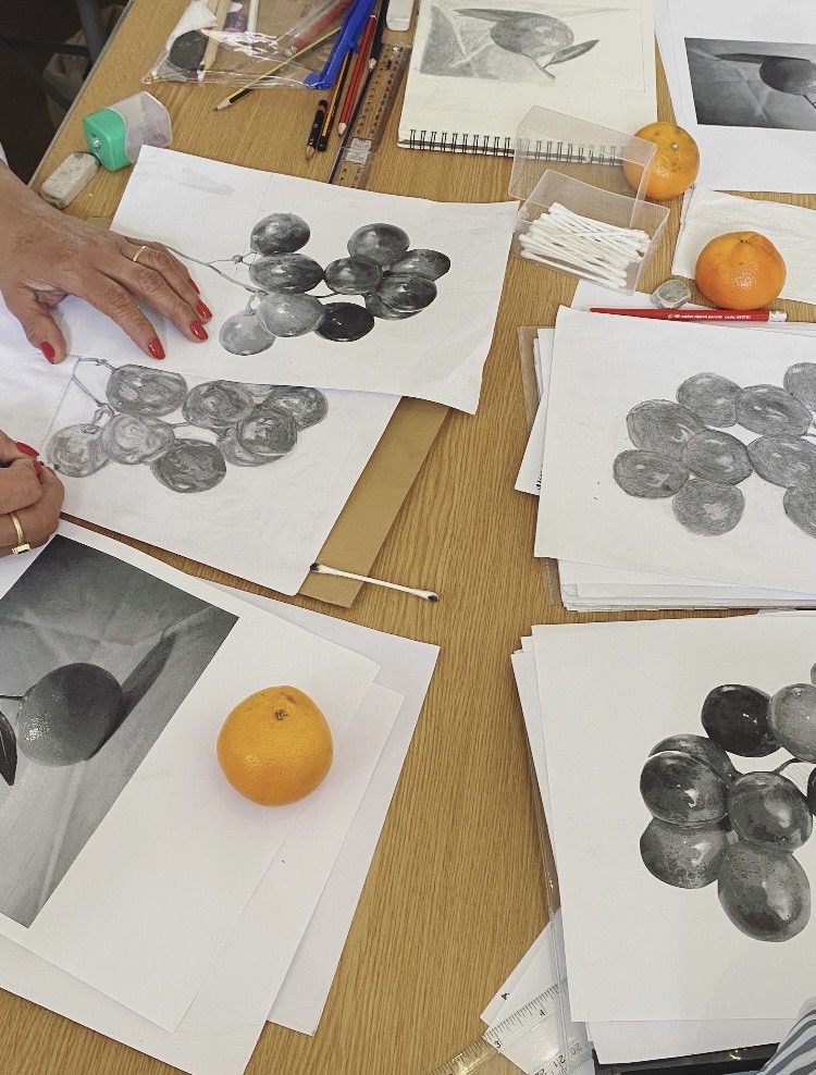 Graphite workshop — artwork by Ana Sofía Goyes