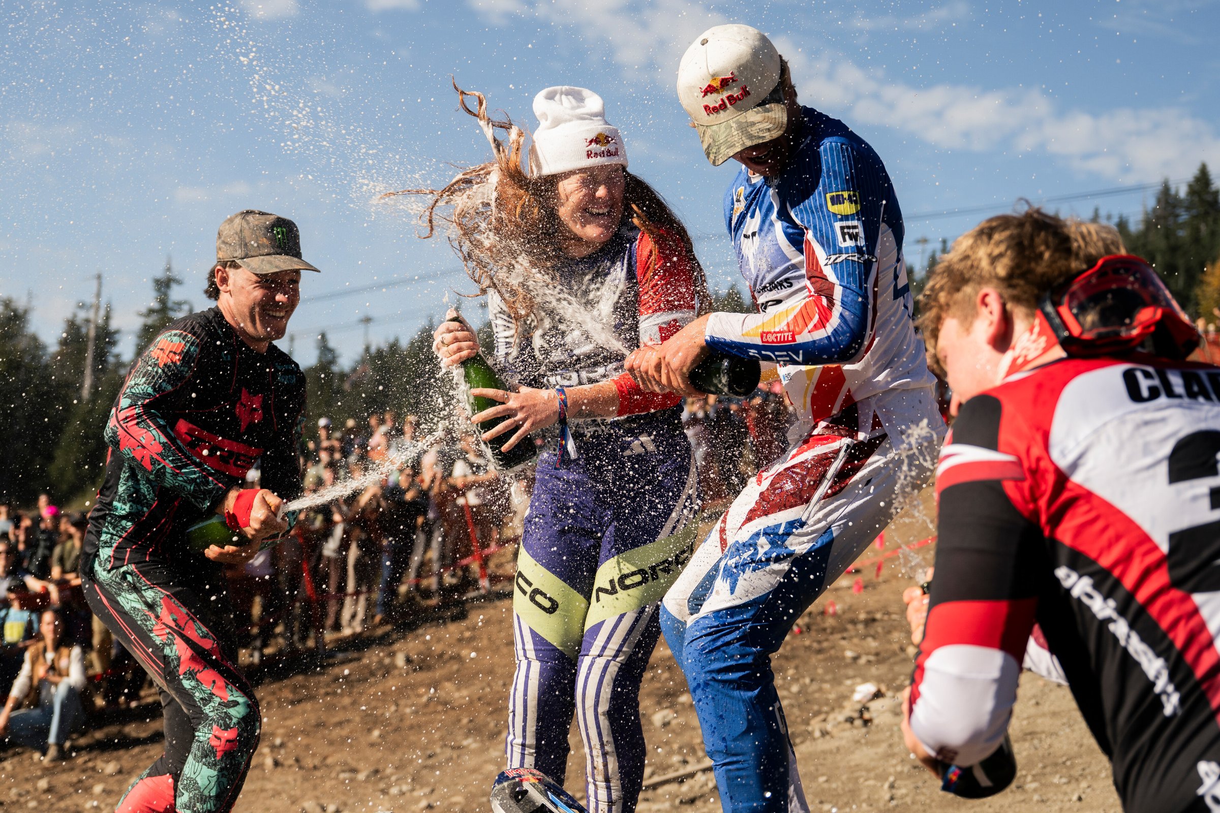 Asa Vermette y Gracey Hemstreet se proclaman campeones de la primera edición del Red Bull Hardline en Columbia Británica