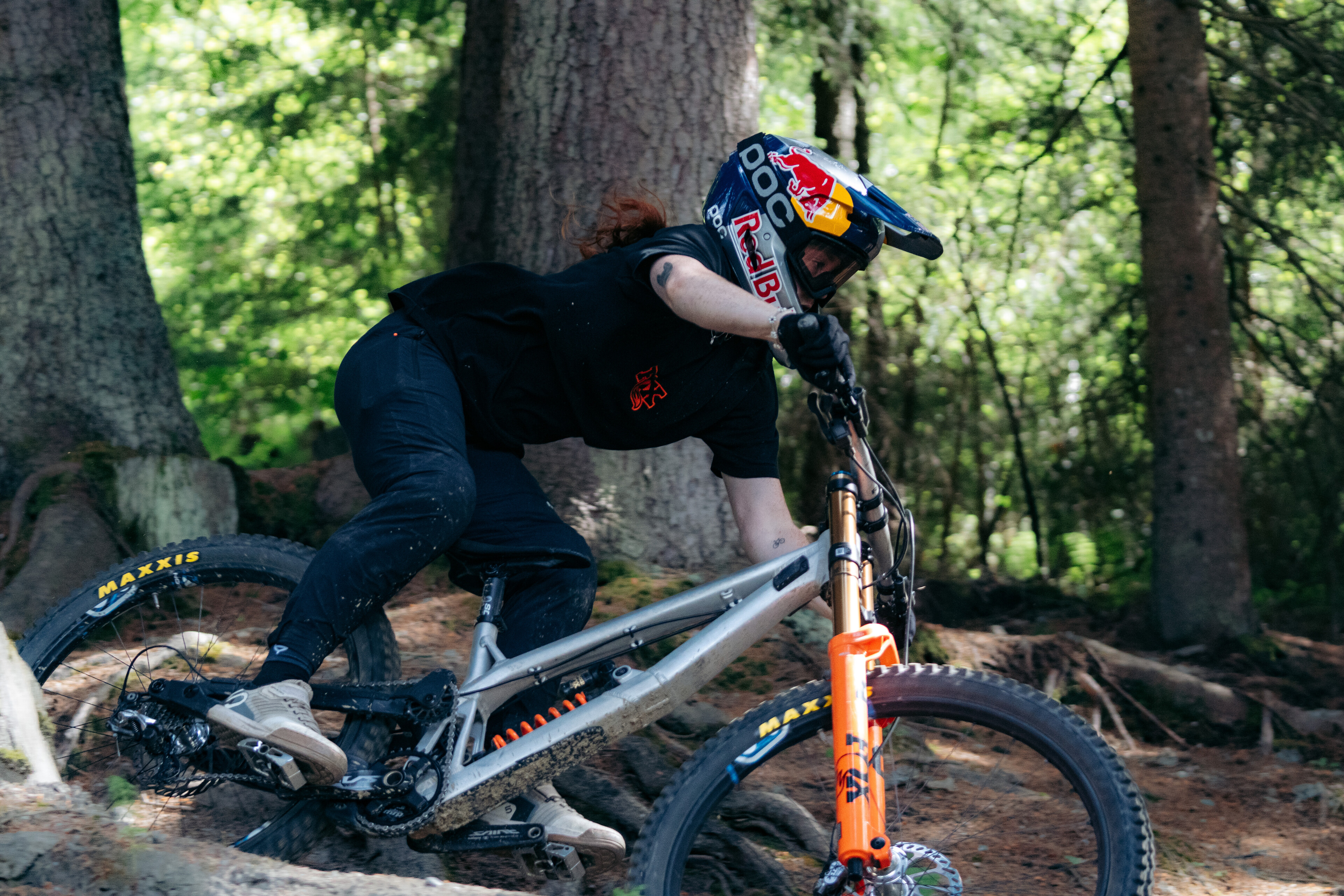 Gracey Hemstreet lanza "Project 17", un evento femenino para preparar el salto a Red Bull Hardline