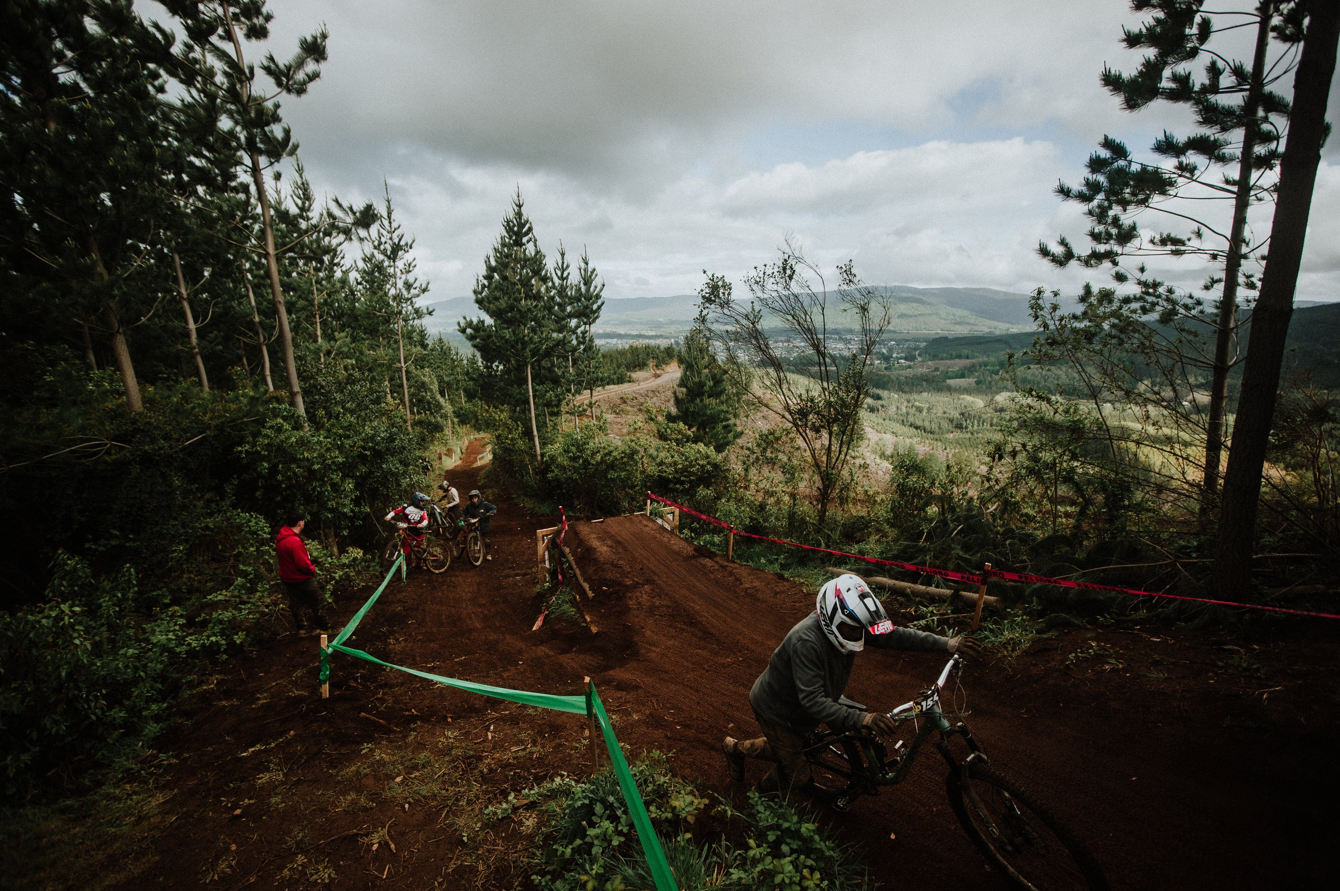 LONCOCHE SE PREPARA PARA RECIBIR EL ROUND 4 DEL CAMPEONATO ZONA SUR DE DESCENSO