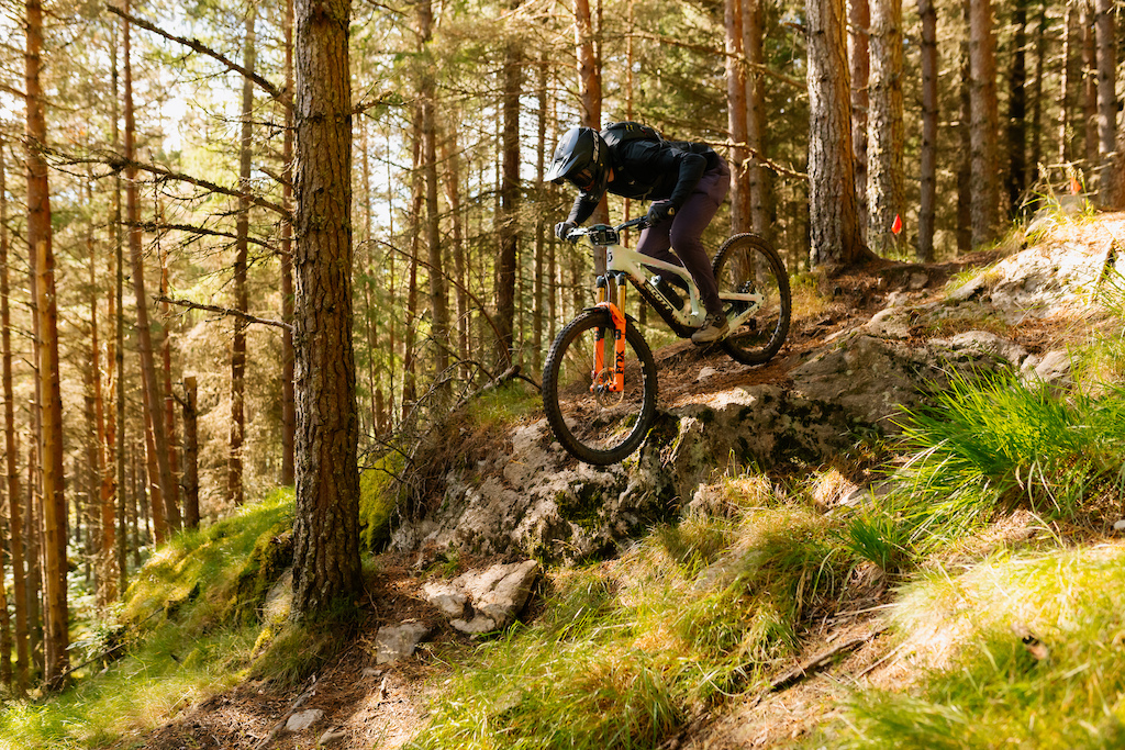 Trans Caledonia: la nueva ultra-enduro de seis días que atraviesa Escocia de punta a punta