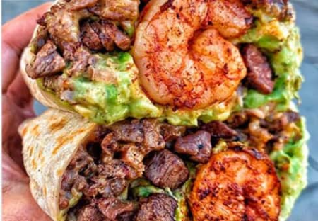Tiajuana Food Court Mariscos background image