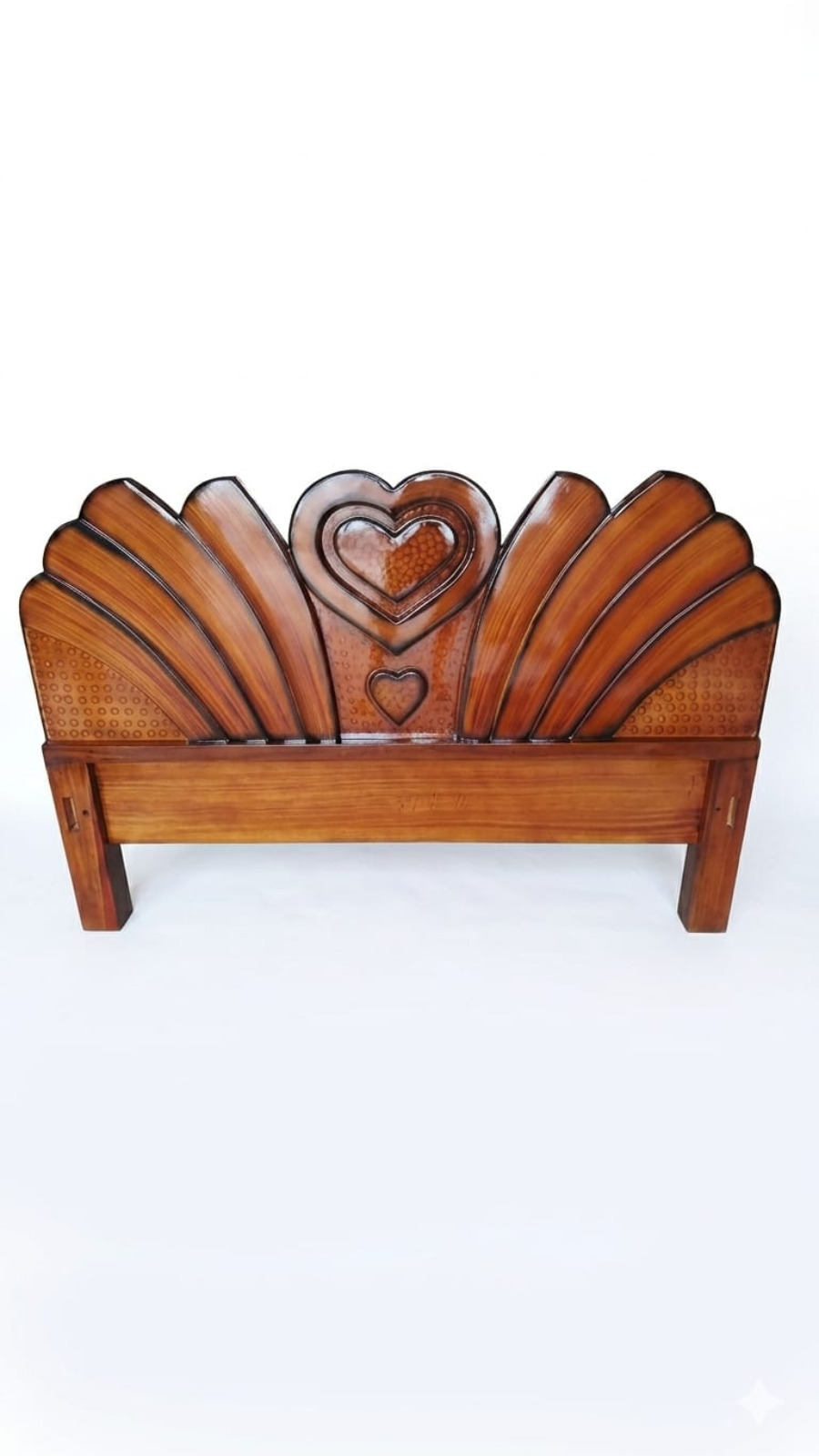 Luxury Teak Finish Sunrise Fan and Heart Design Wooden Cot 1