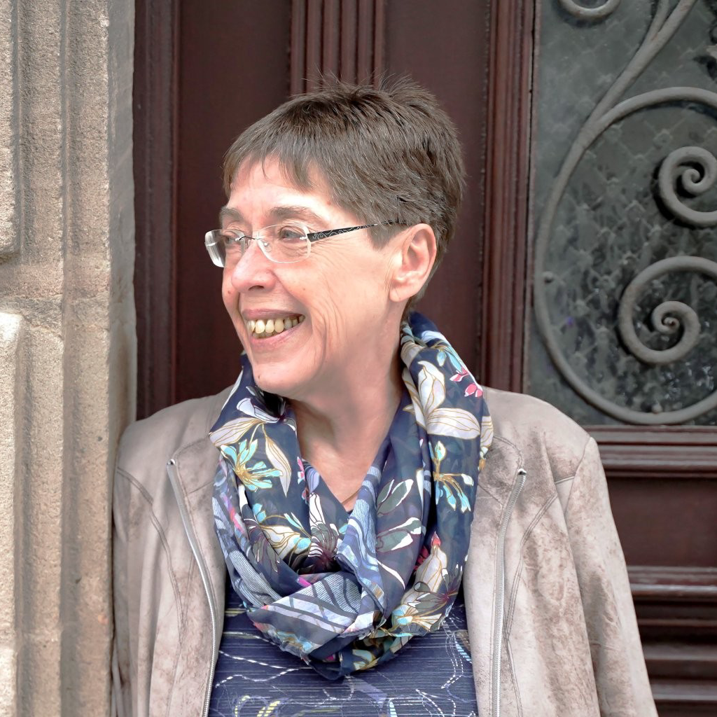 Porträt von Margit Flierl