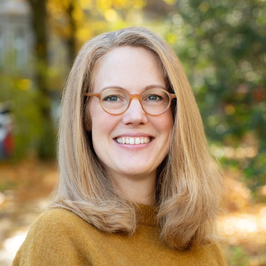 Porträt von Dorothee Wege