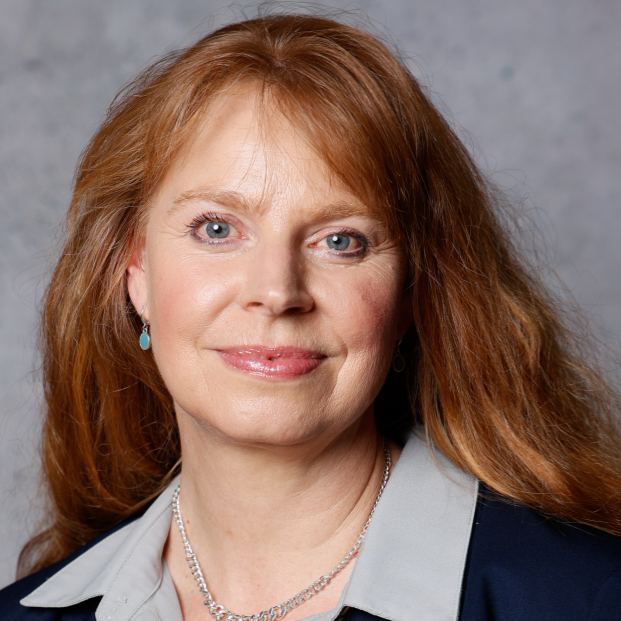 Porträt von Karin Decker