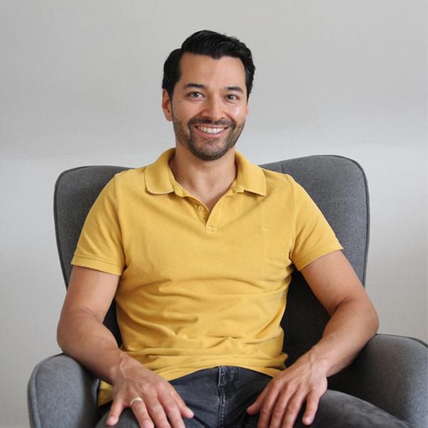 Porträt von Omid Zamani