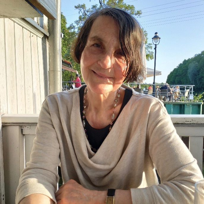 Porträt von Claudia Teschner
