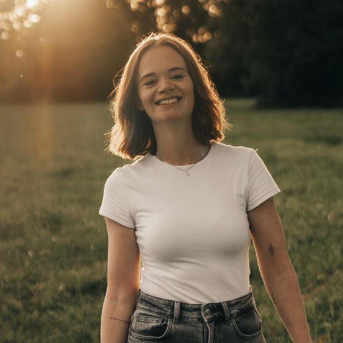 Porträt von Alisha Seel