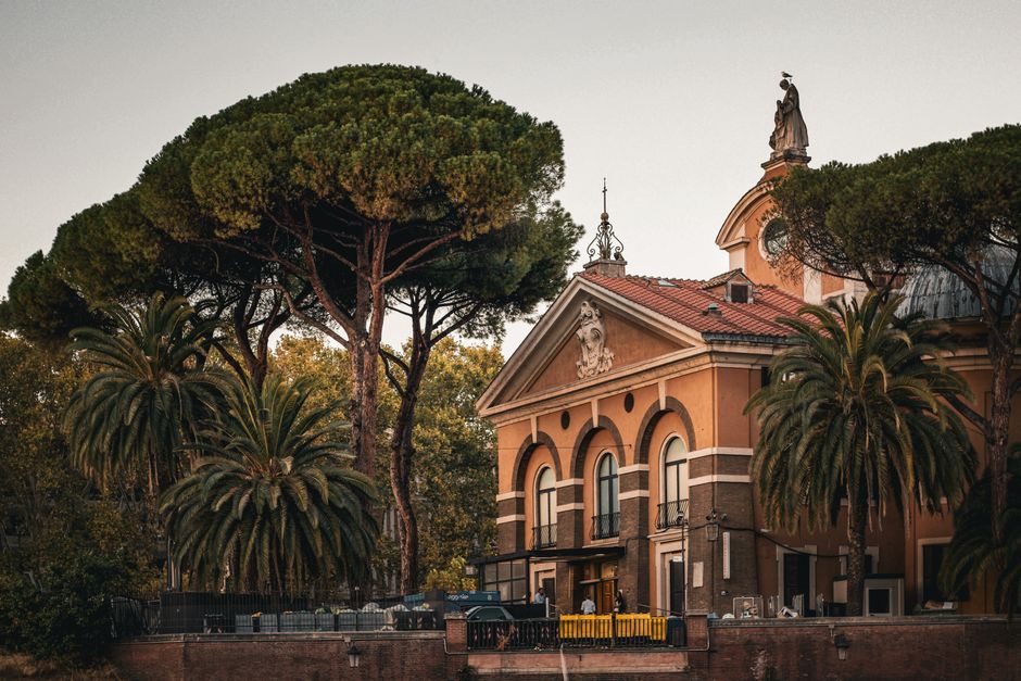Dove trovare ombra a Roma: i parchi migliori in estate