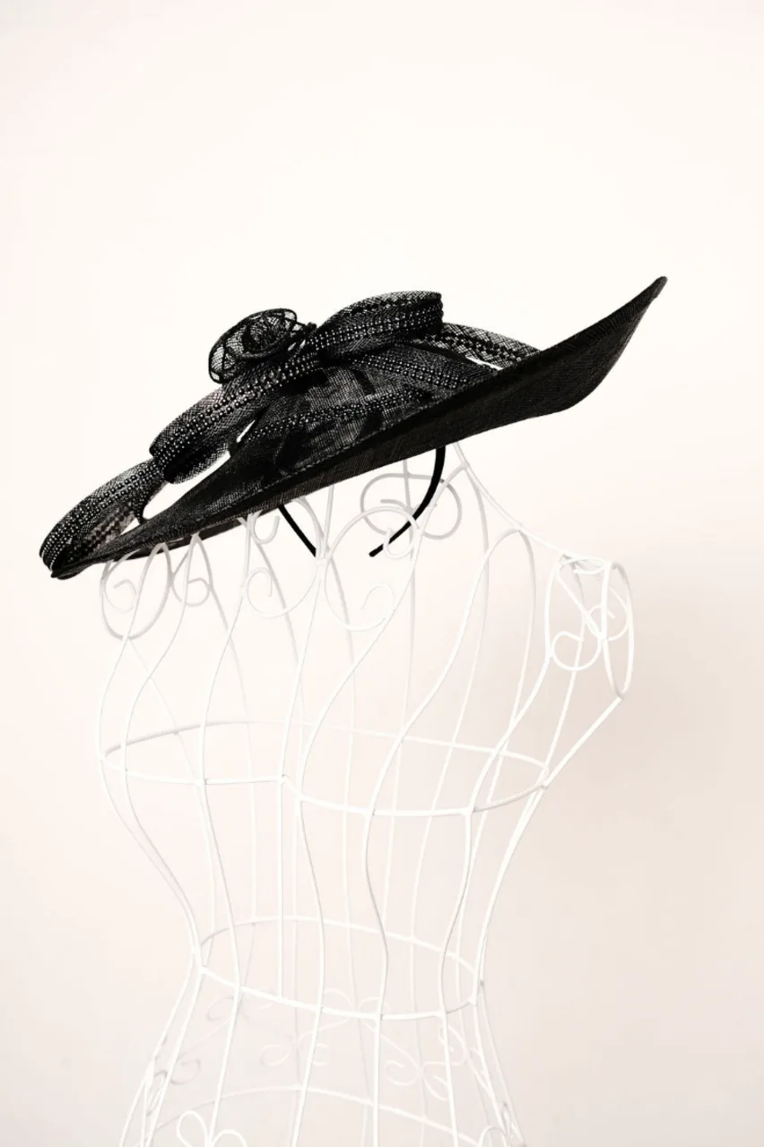 CacheImage by Anna Okaria