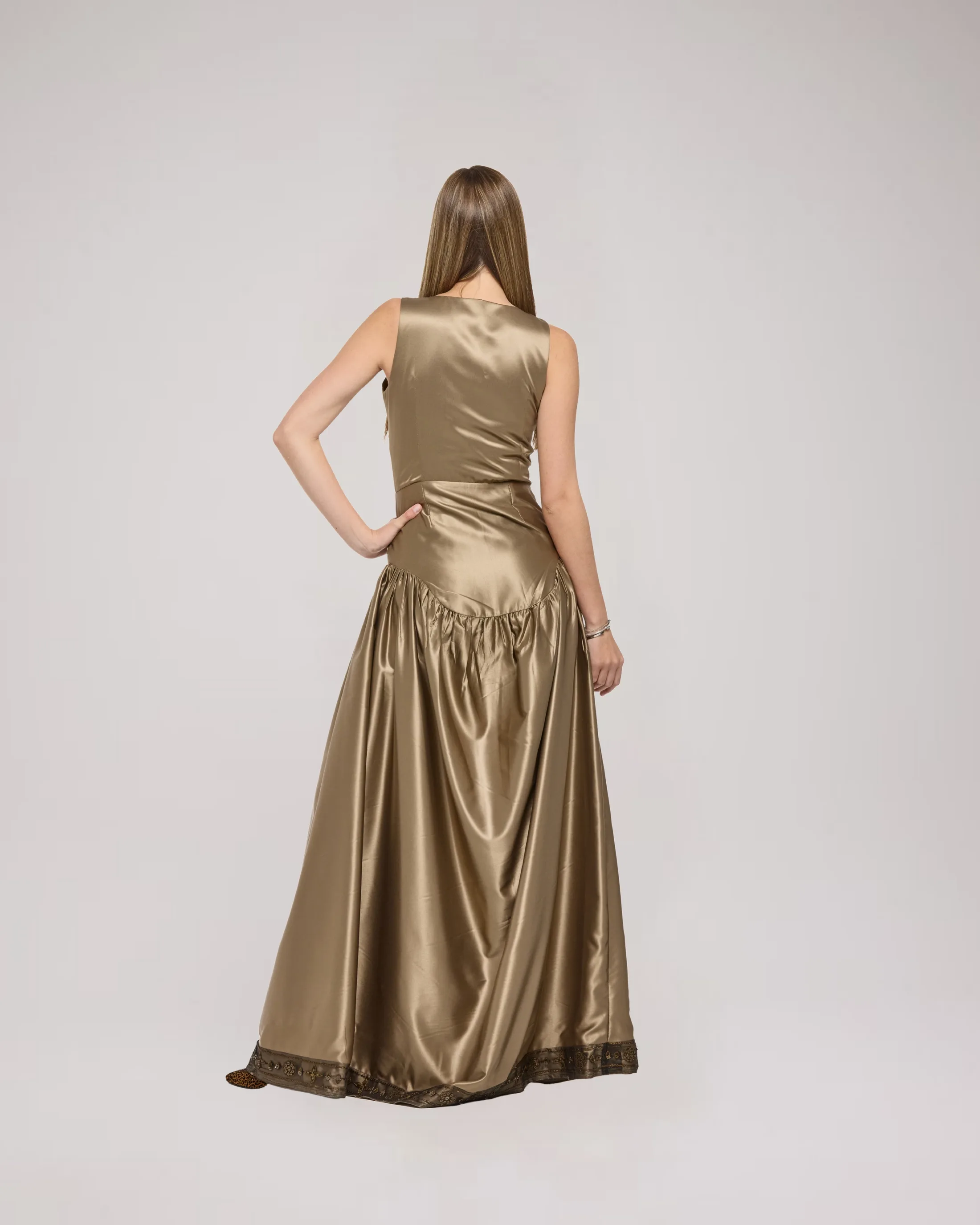 Look 1 by Anna Okaria
