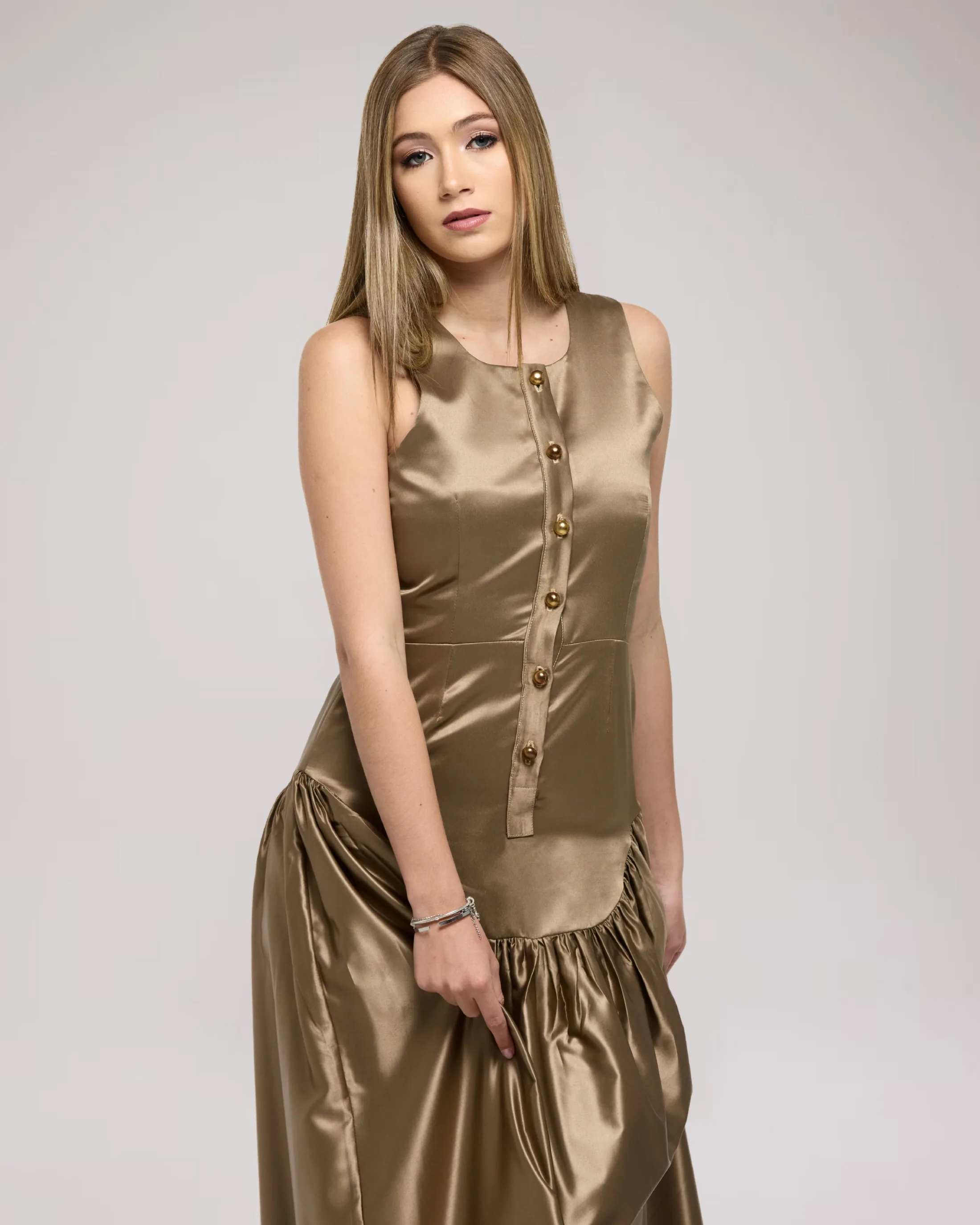 Look 1 by Anna Okaria