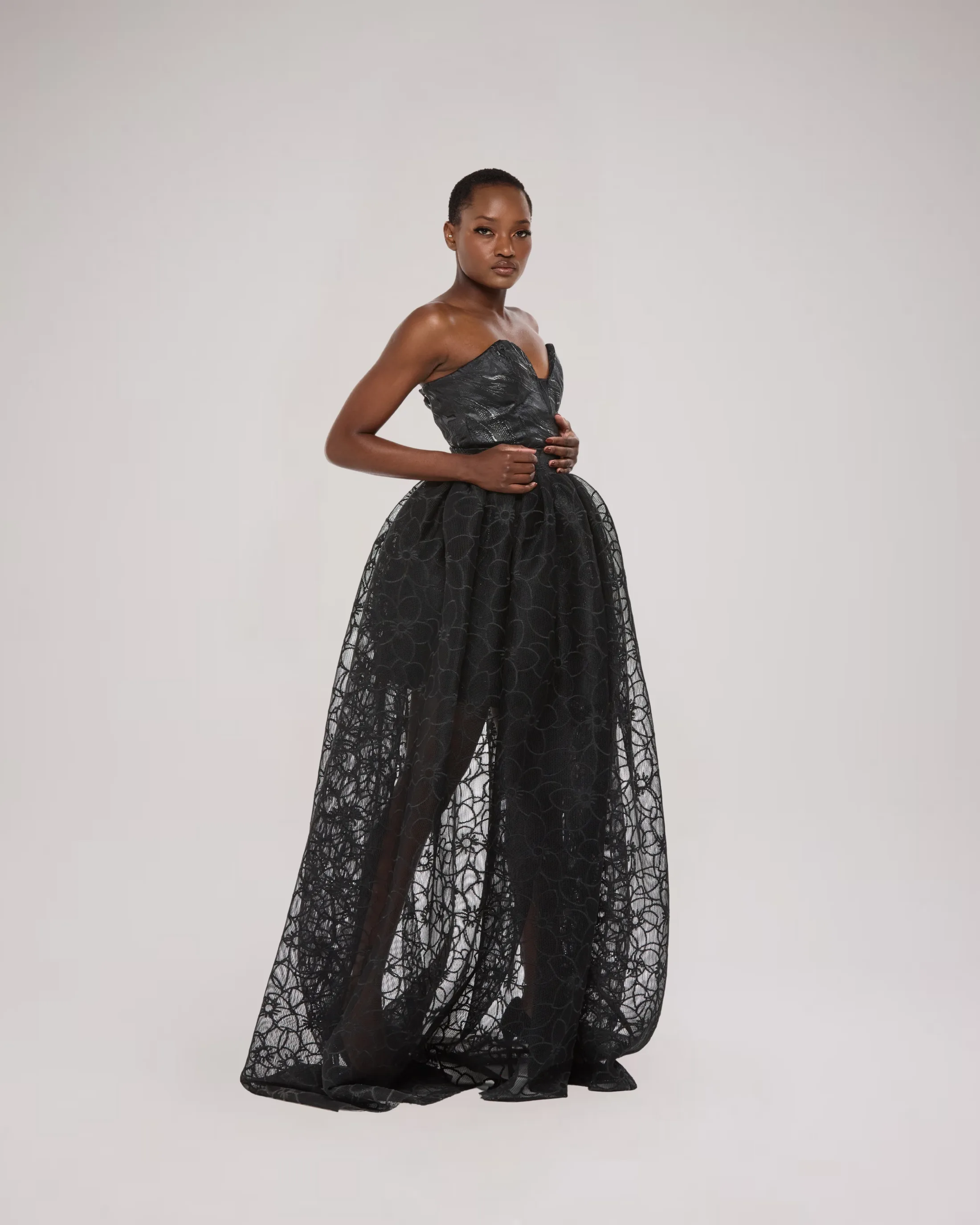 Look 10 by Anna Okaria