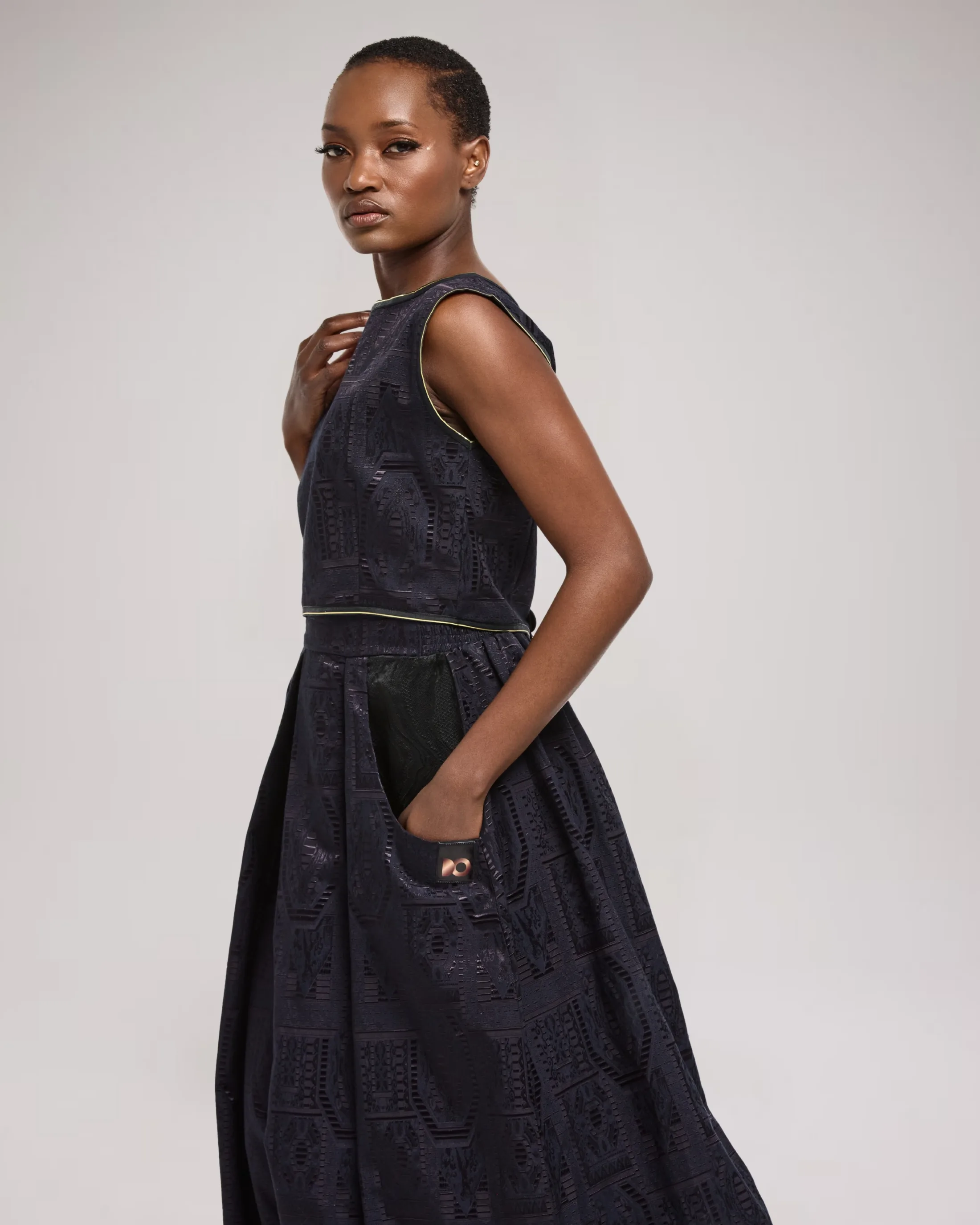 Look 15 by Anna Okaria
