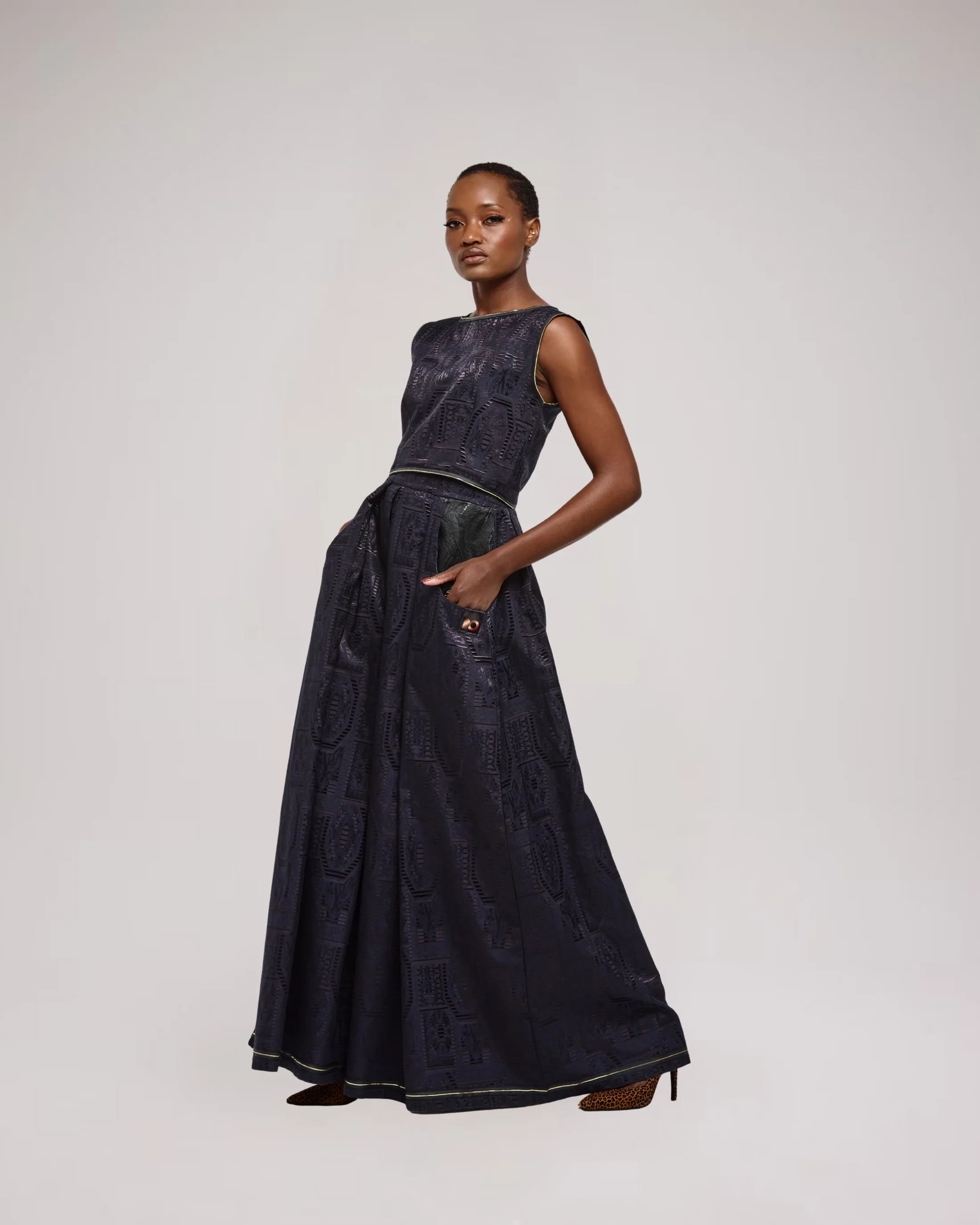 Look 15 by Anna Okaria