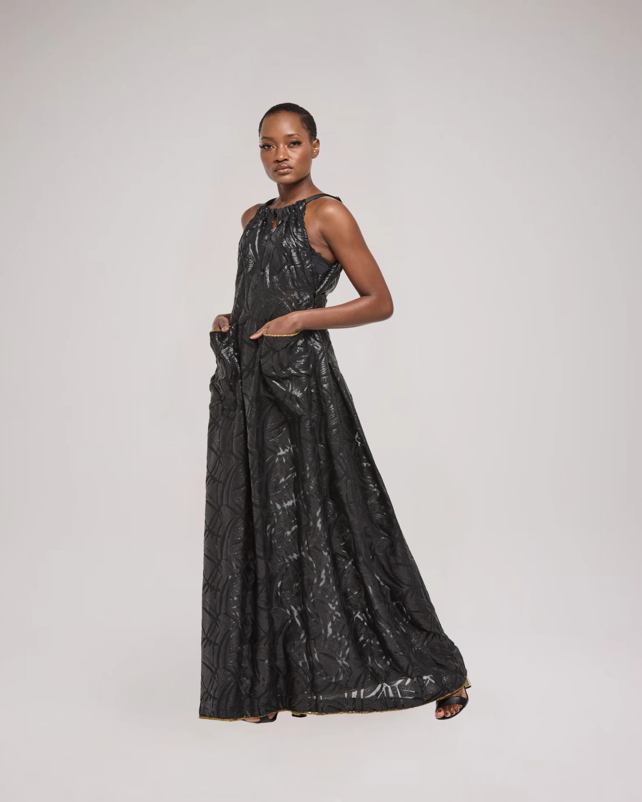 Look 16 by Anna Okaria