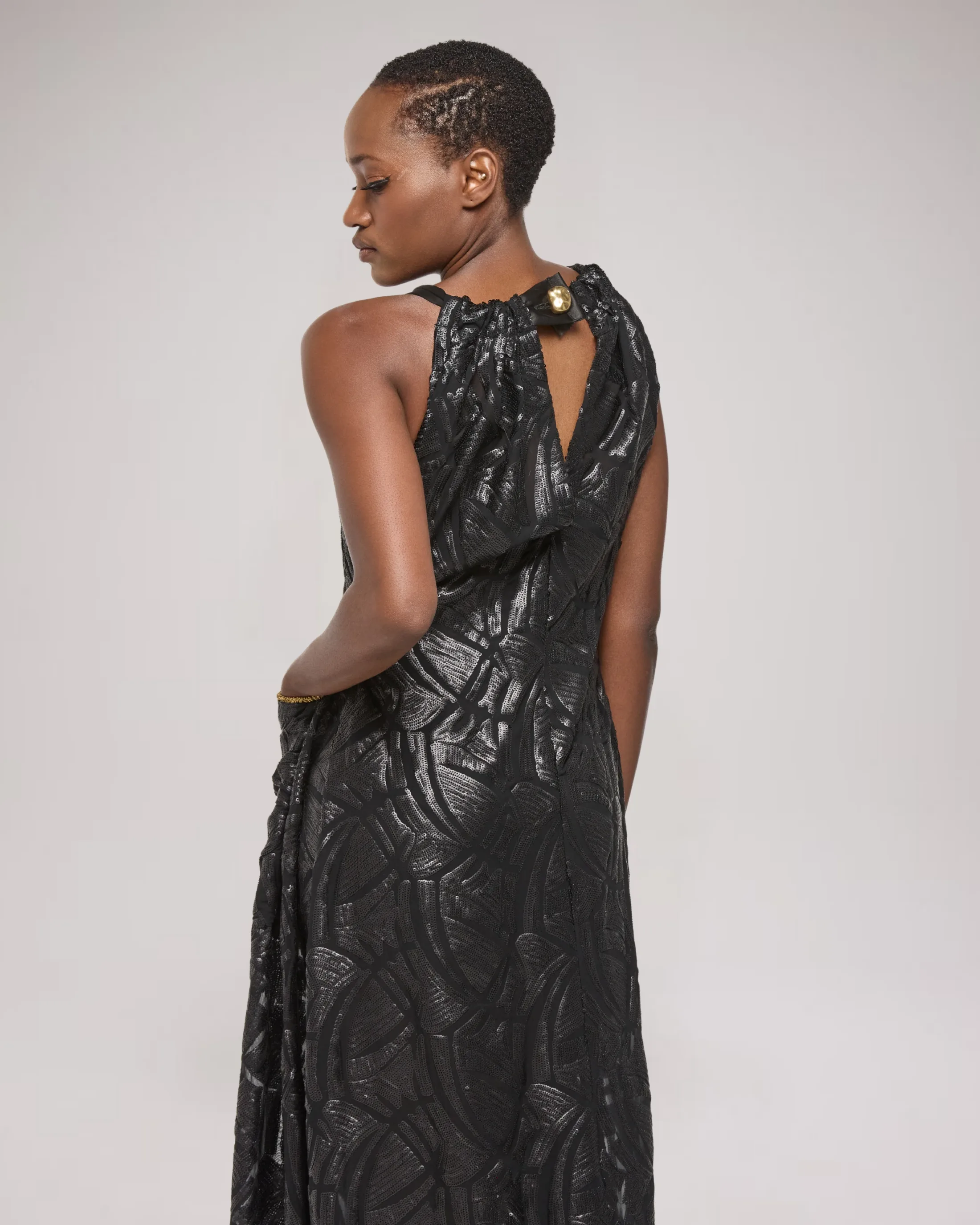 Look 16 by Anna Okaria
