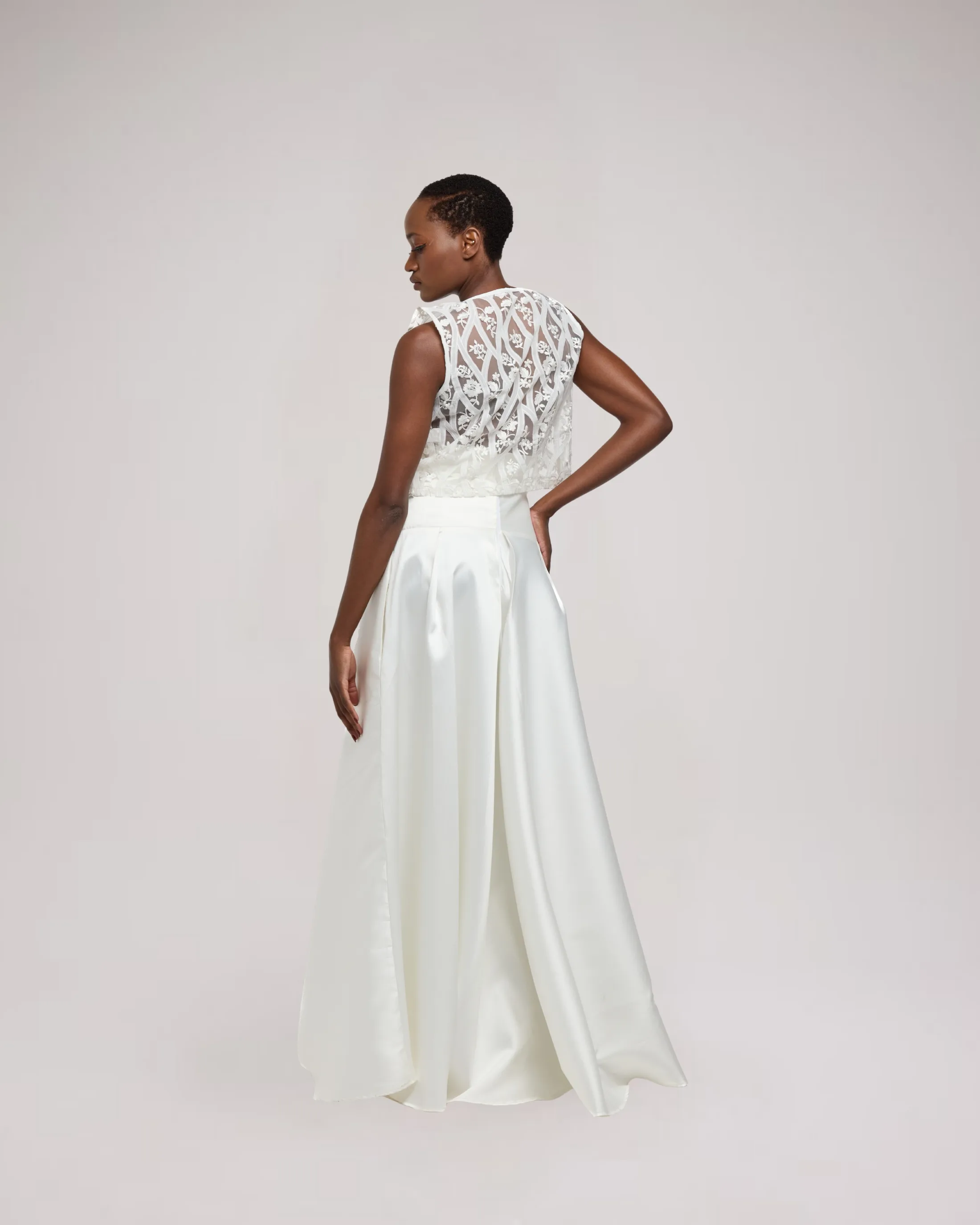 Look 17 by Anna Okaria