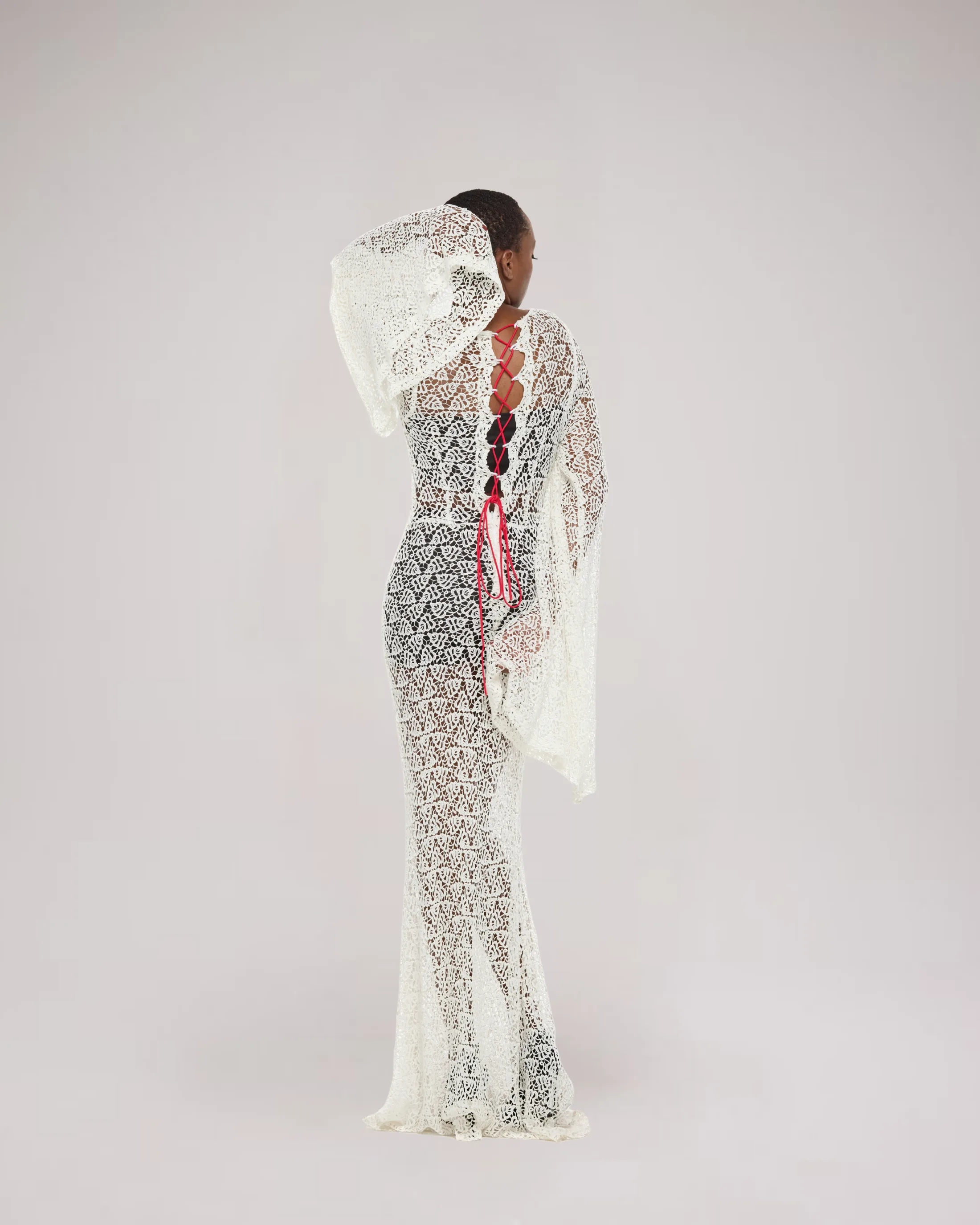 Look 19 by Anna Okaria