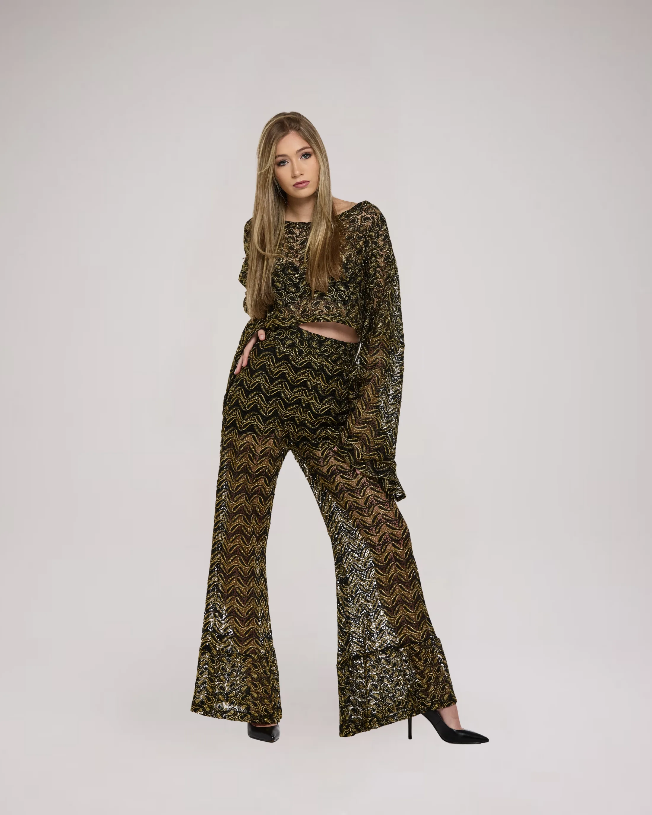 Look 5 by Anna Okaria