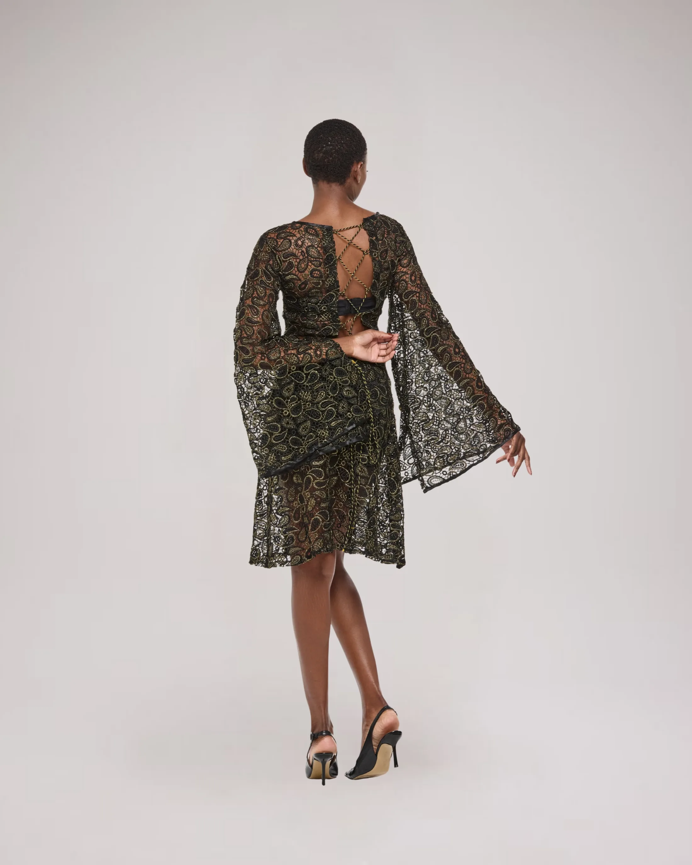 Look 7 by Anna Okaria