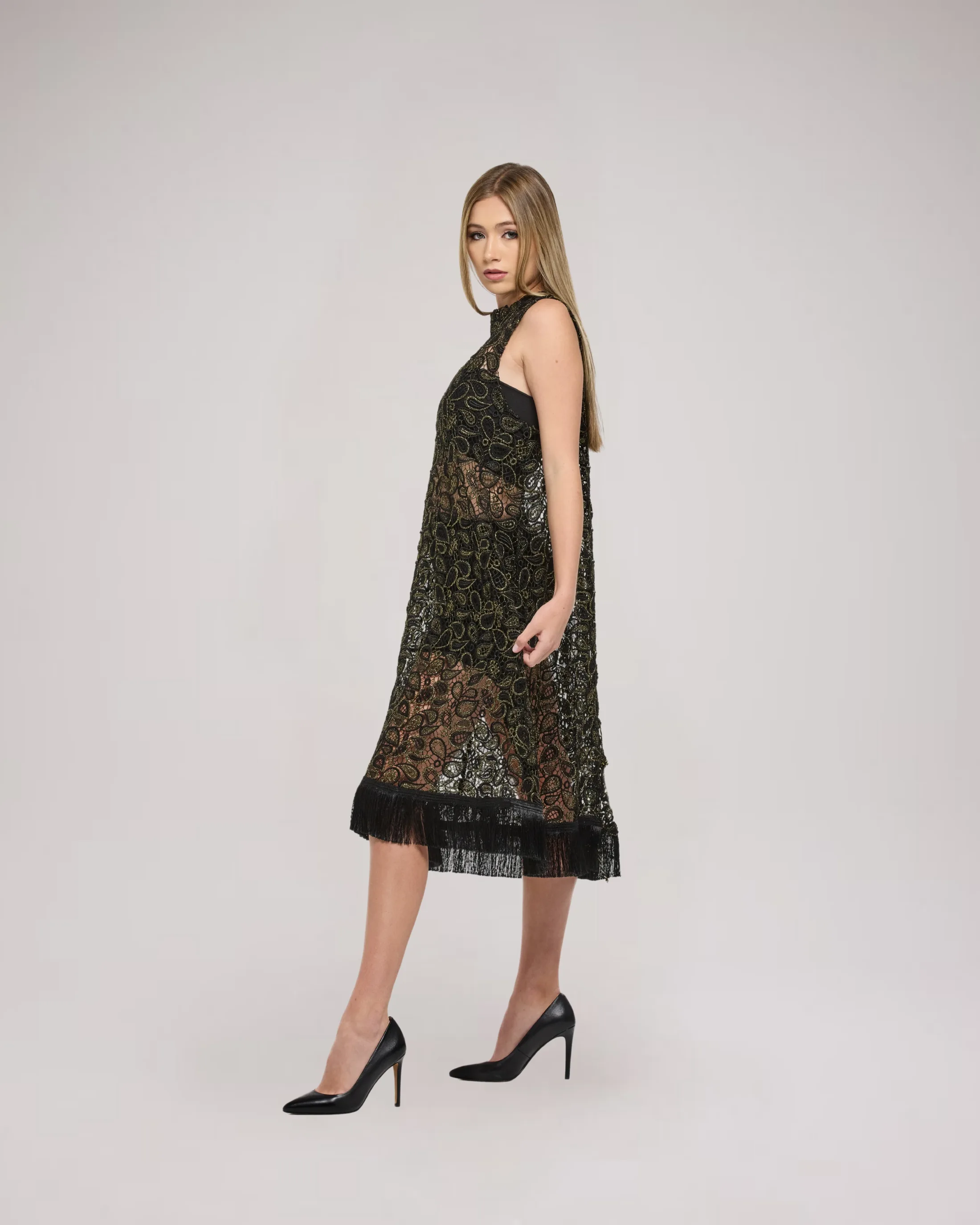 Look 9 by Anna Okaria