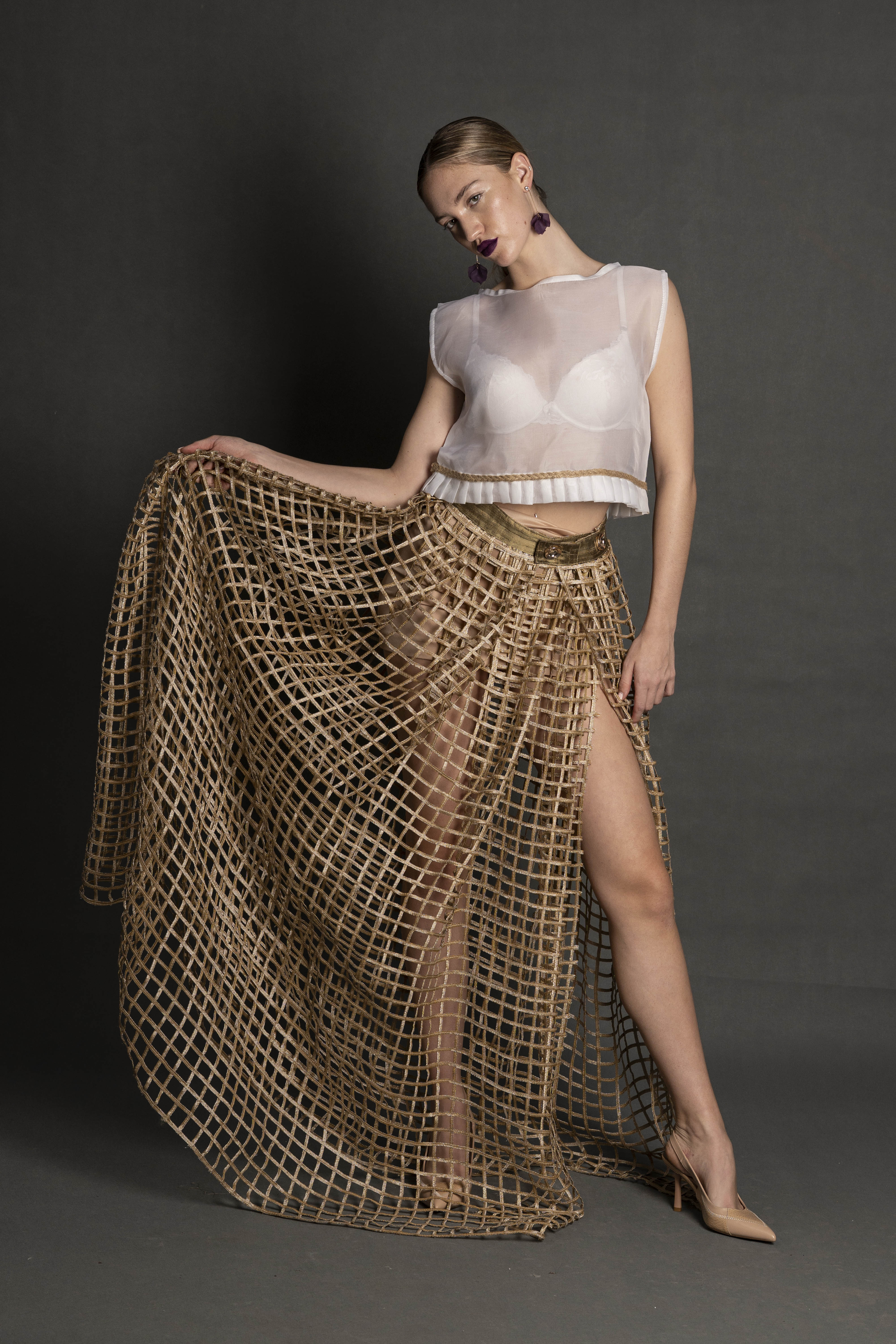 A7409130 by Anna Okaria
