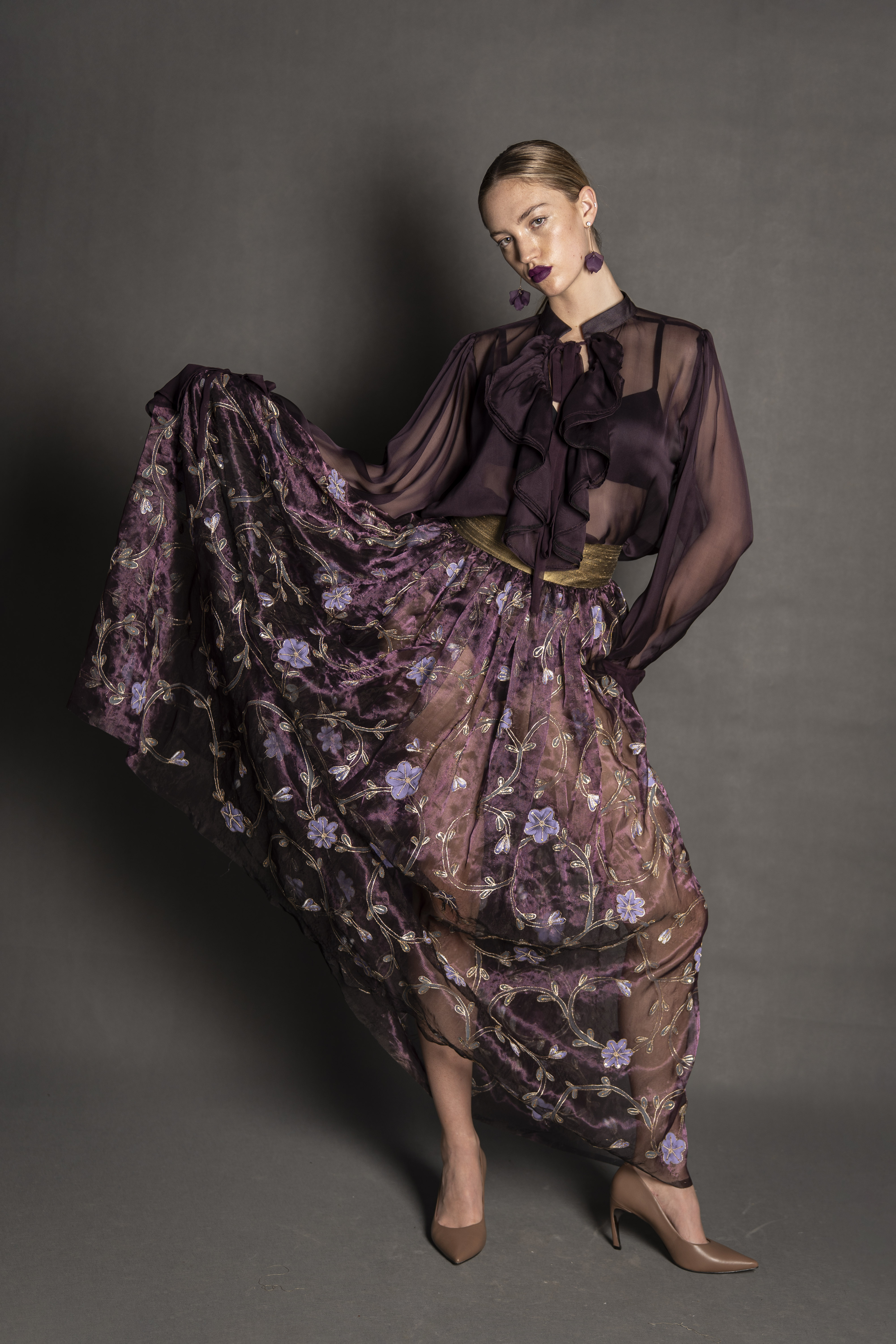 A7409246 by Anna Okaria