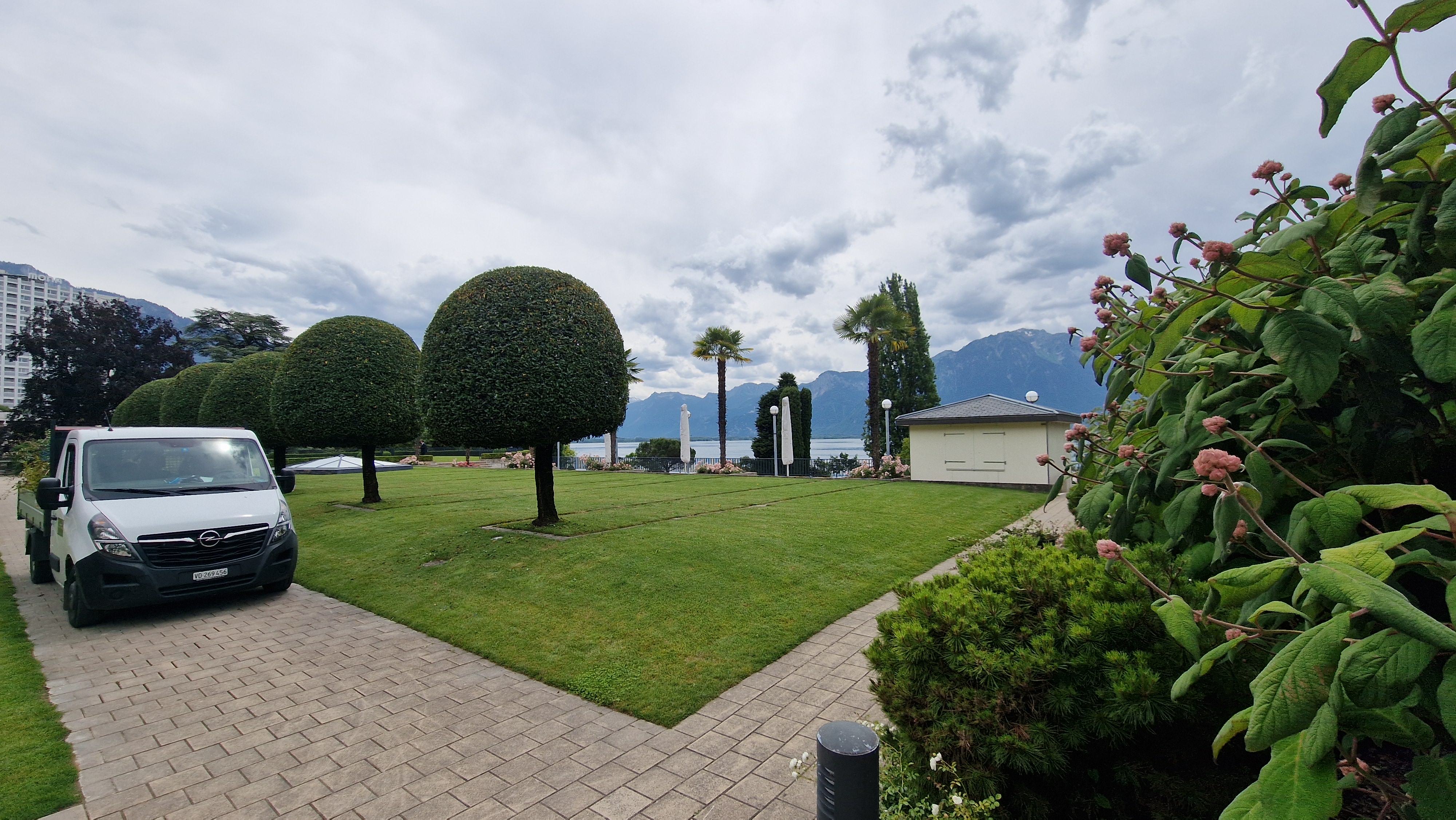 Photo 2 de Fairmont Le Montreux Palace - 🏨 Hôtels & Hébergements à montreux