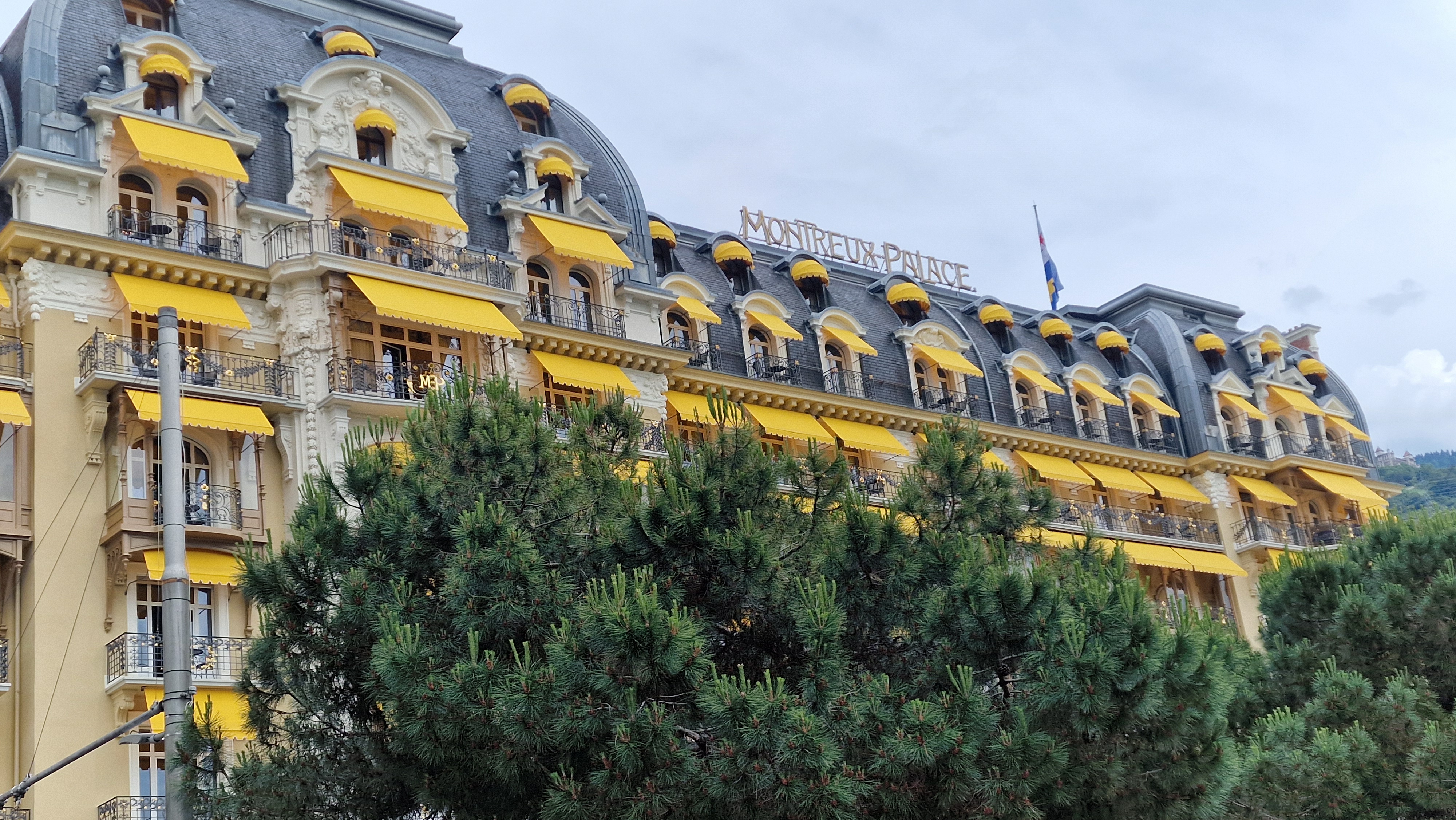 Photo 3 de Fairmont Le Montreux Palace - 🏨 Hôtels & Hébergements à montreux