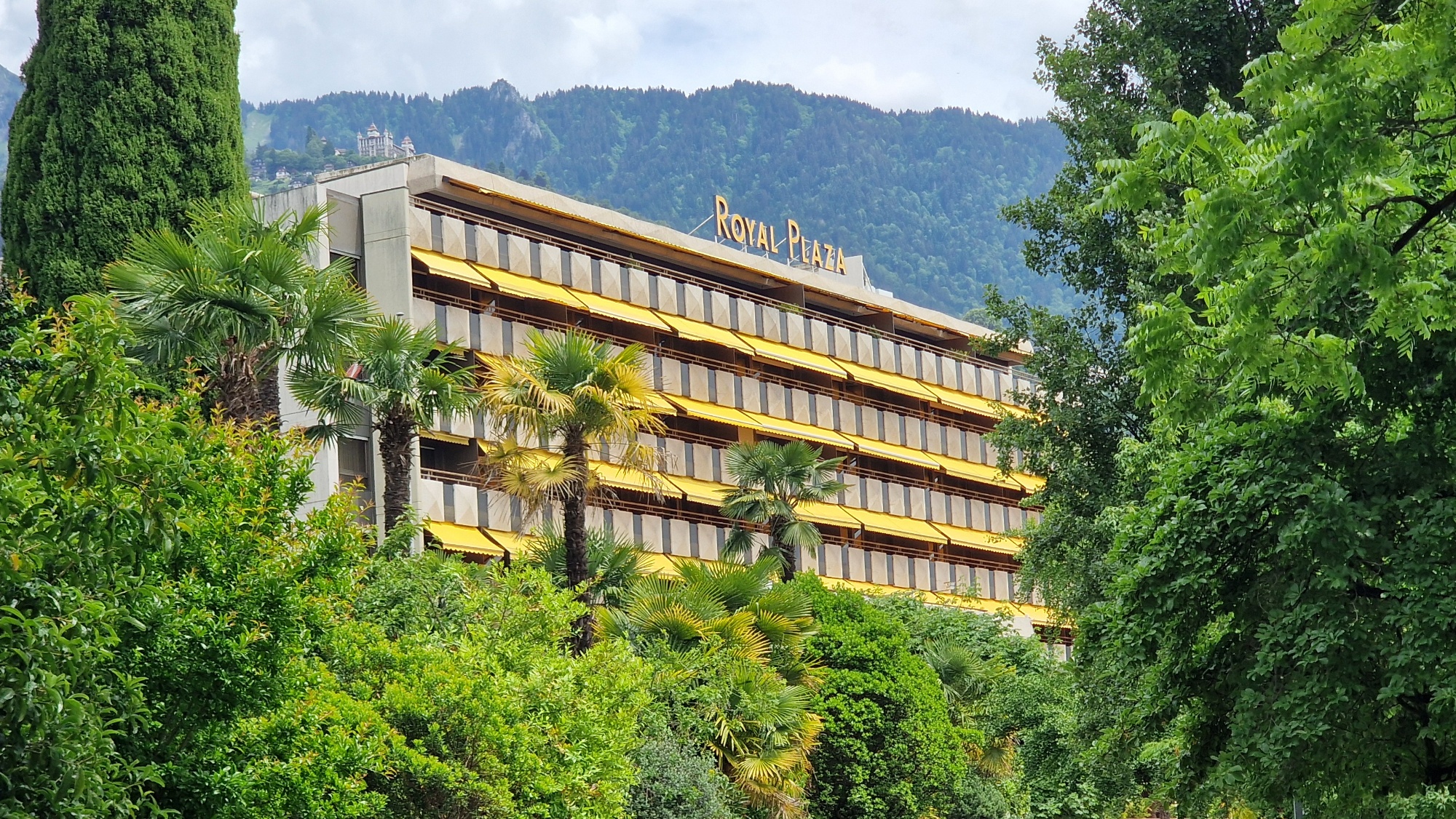 Photo 2 de Royal Plaza Montreux & Spa