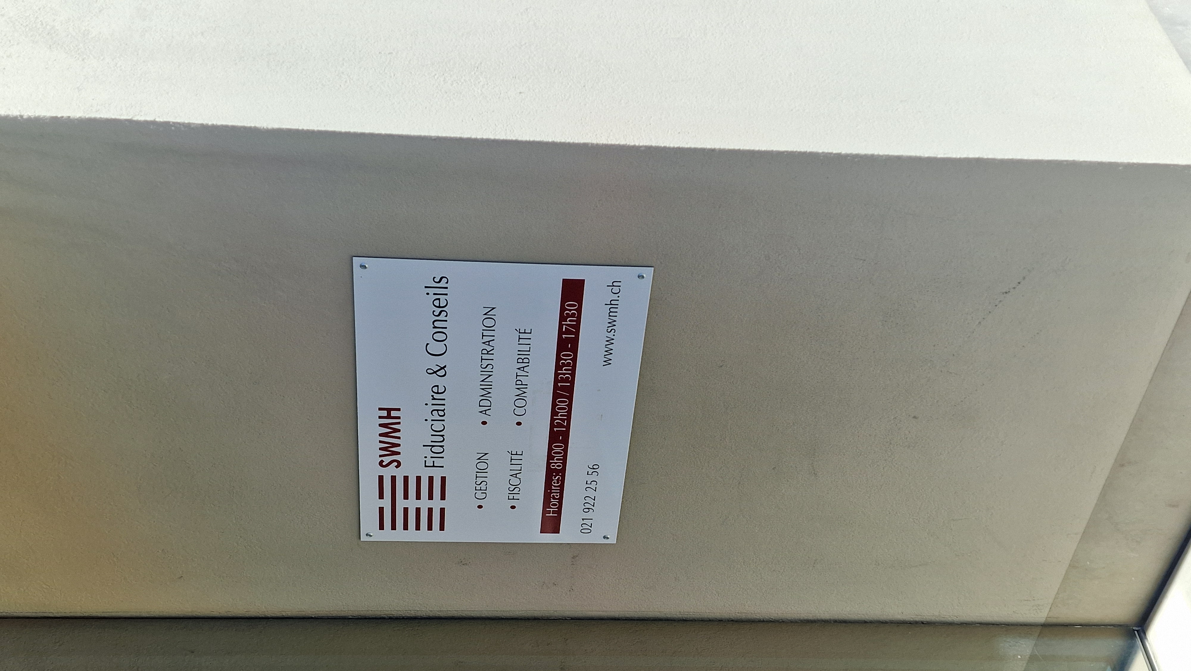 Photo 2 de SWMH Fiduciaire & Conseils - 📊 Fiduciaires / Comptables à vevey
