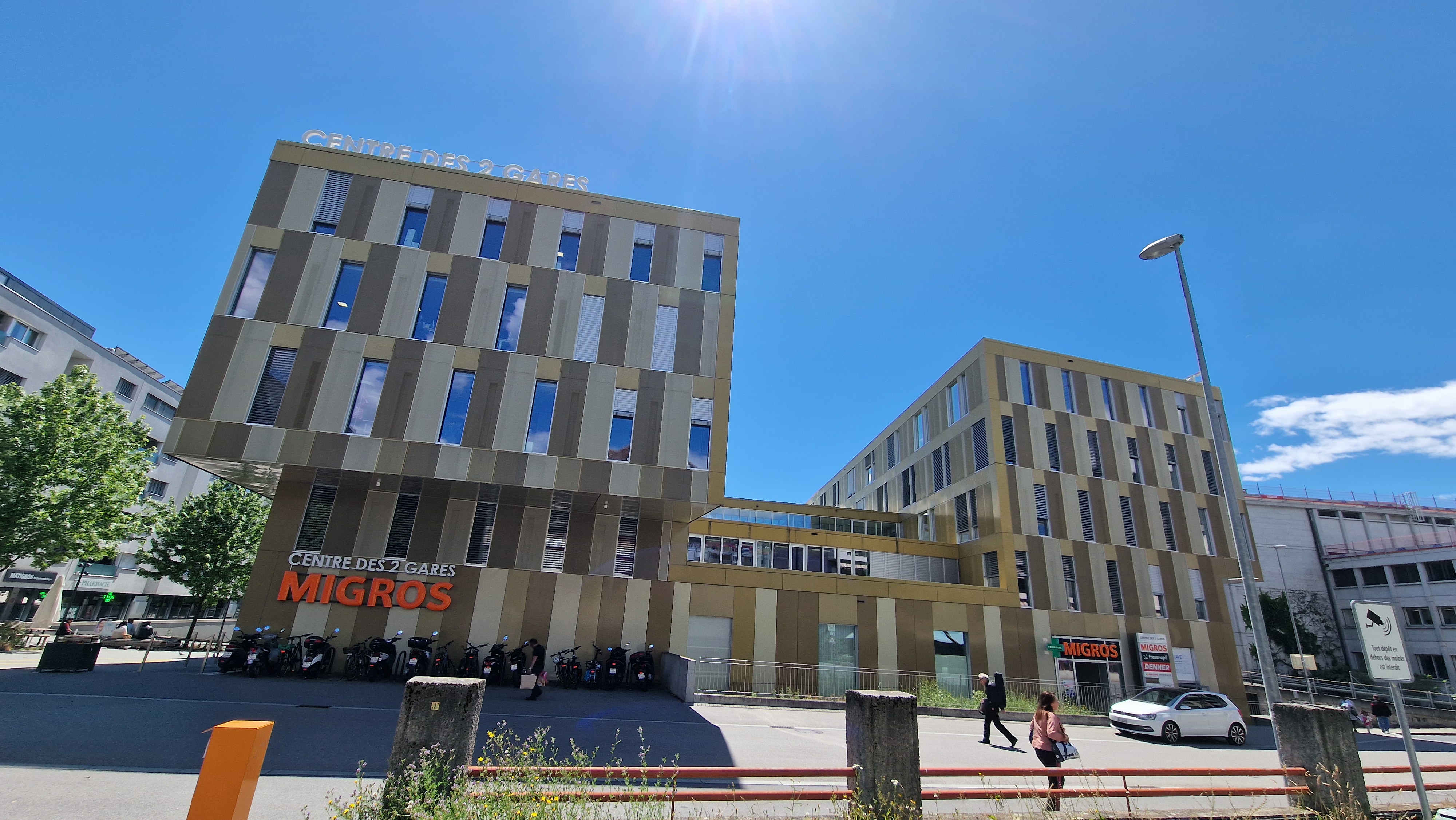 Photo 2 de Migros - 🛒 Supermarchés & Grande Distribution à vevey