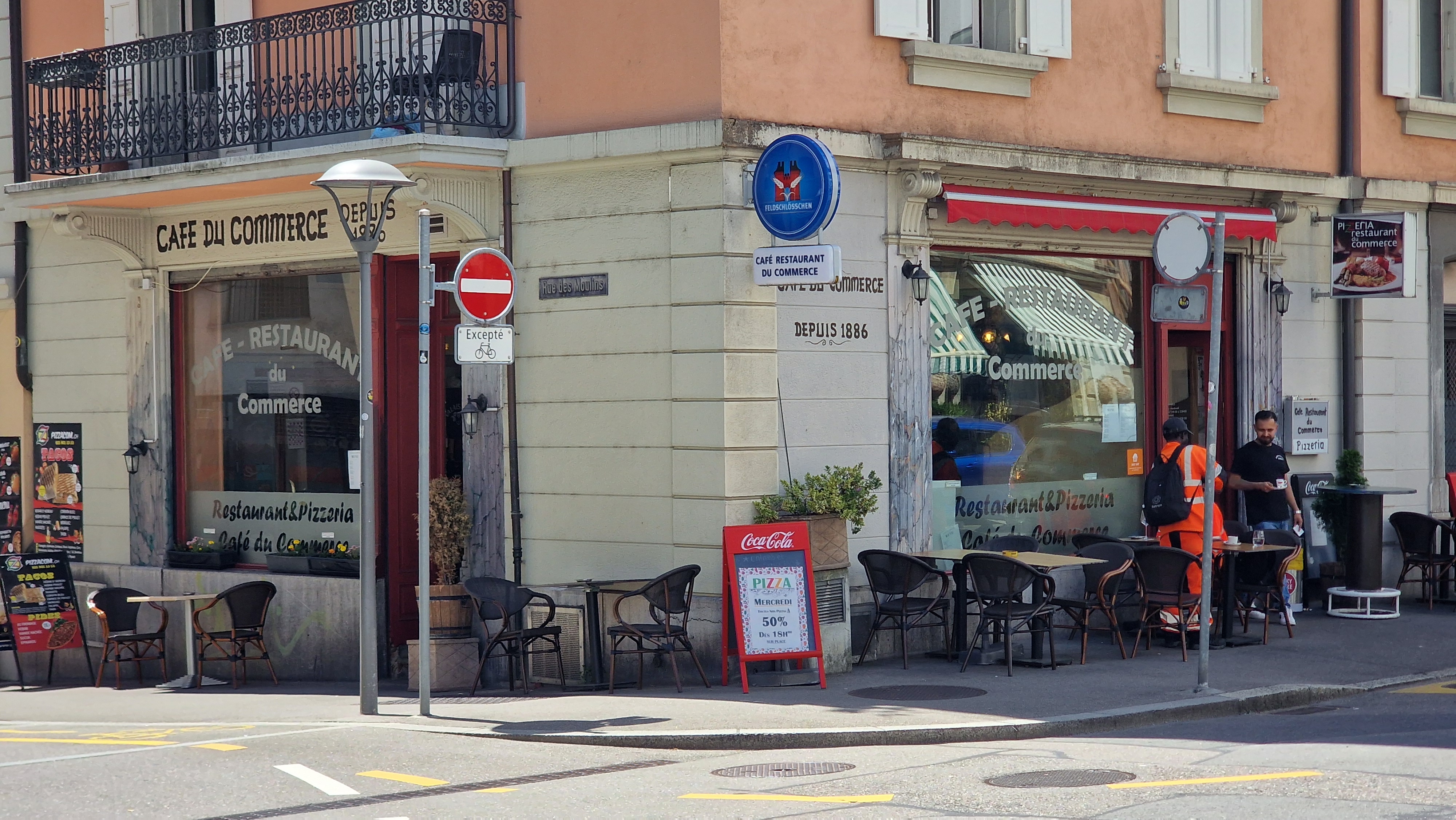 Café Du Commerce