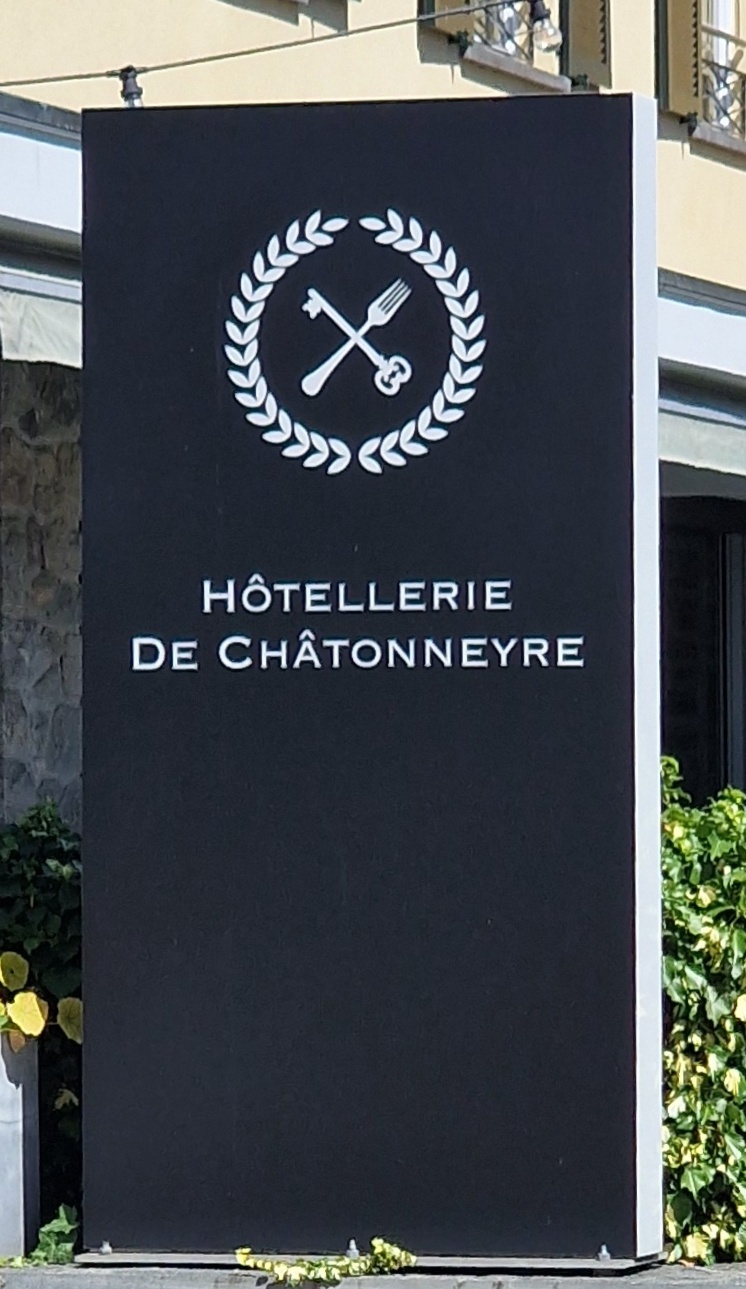 Photo 2 de Hôtellerie De Châtonneyre - 🍽️ Restaurants à corseaux
