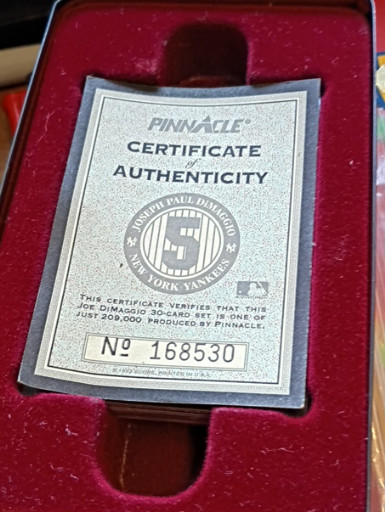1993 Pinnacle Joe DiMaggio 30-card commemorative set in tin box with Certificate of Authenticity