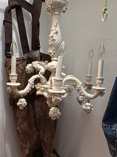 Porcelain chandelier in Rococo style, likely Capodimonte or Rudolstadt/Volkstedt