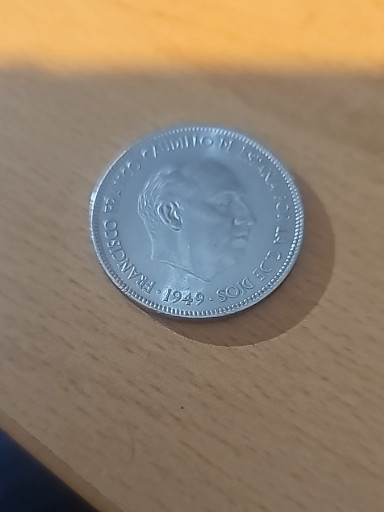 Moneda de 5 pesetas de Francisco Franco de 1949