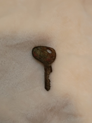 Vintage steel key for Eagle Lock Company trunk or cabinet