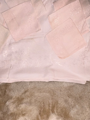 Vintage damask tablecloth and napkin set in shell pink