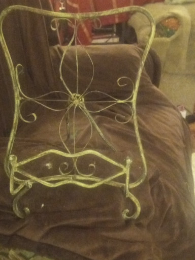 Wrought iron decorative music stand or book easel with floral scroll design