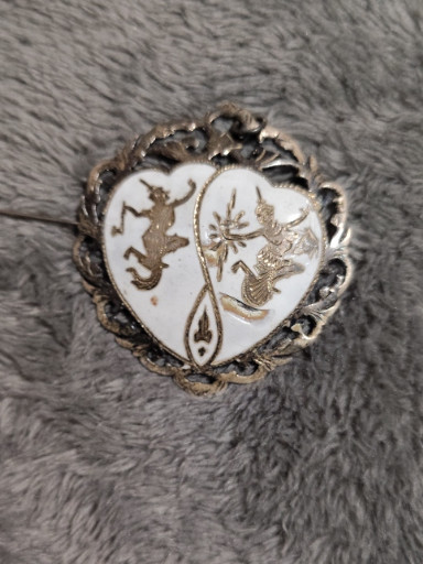 Sterling silver niello brooch with Thai dancers motif from Siam