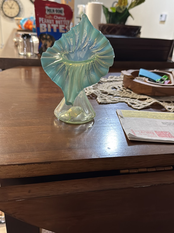 Opalescent glass 'Jack in the Pulpit' vase by Fostoria Glass Company