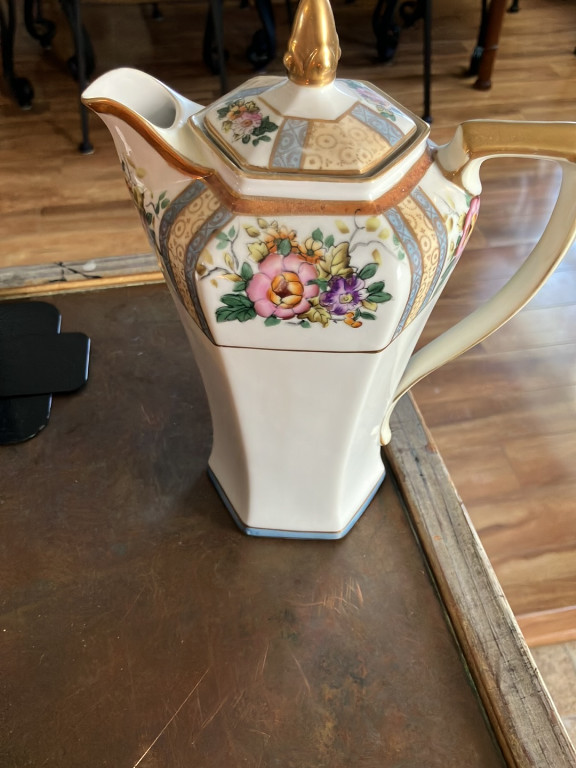 Porcelain chocolate pot with hand-painted floral decoration and gold accents by Noritake