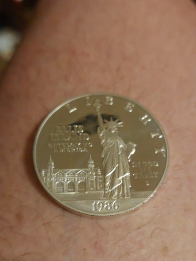1986-S Statue of Liberty Commemorative Silver Dollar