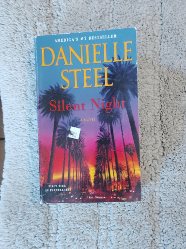 Mass market paperback novel titled 'Silent Night' by Danielle Steel