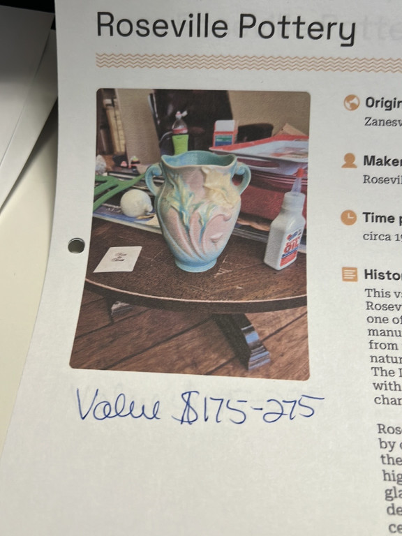 Ceramic vase from the Poppy pattern by Roseville Pottery, model 868-7