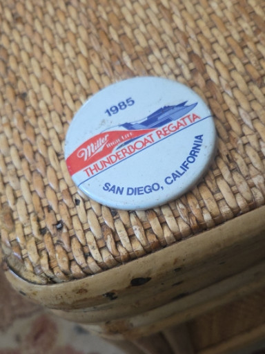 Pin-back button from the 1985 Miller Thunderboat Regatta in San Diego, California