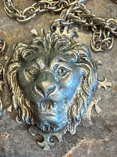 Pewter lion head pendant necklace by Metzke, dated 1974